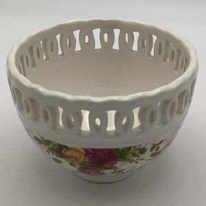 Royal Albert Old Country Roses Pierced Bowl